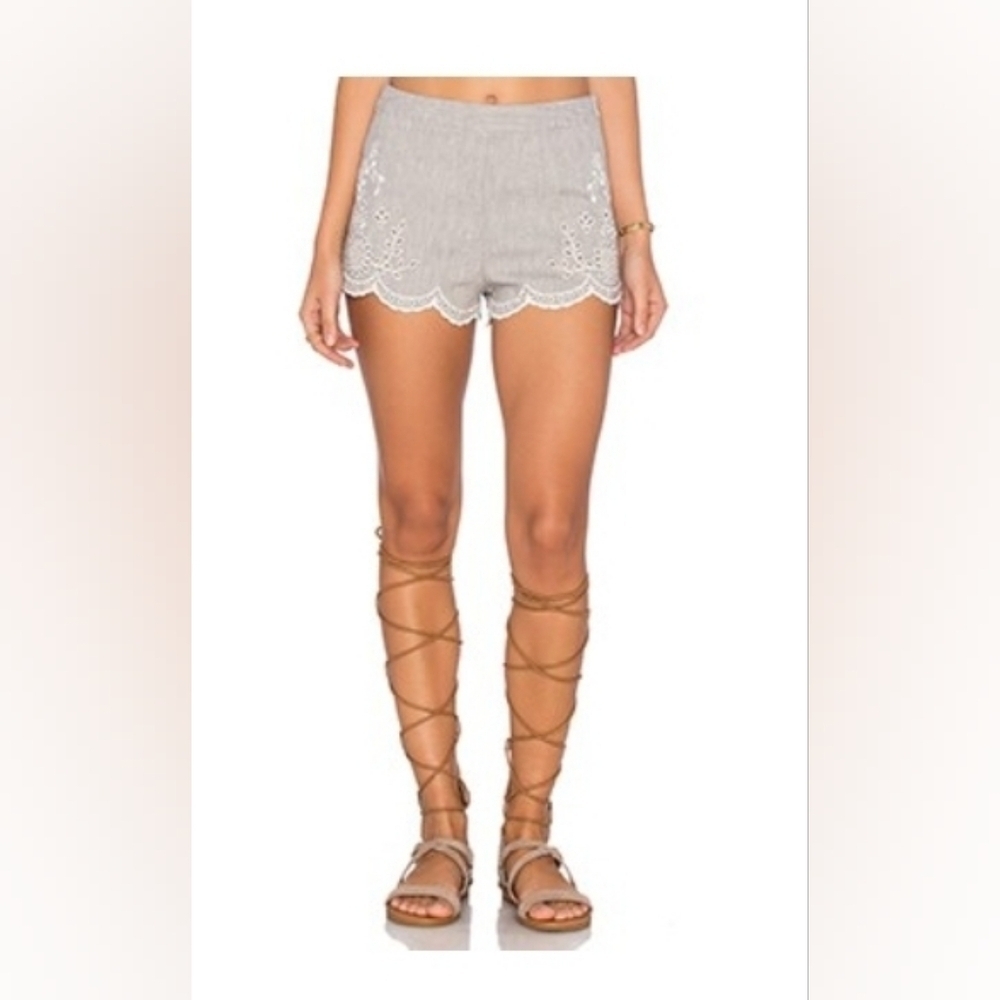 Free People Life’s Too Short Shorts Grey Sz. 6 Embroidered Eyelet Scalloped